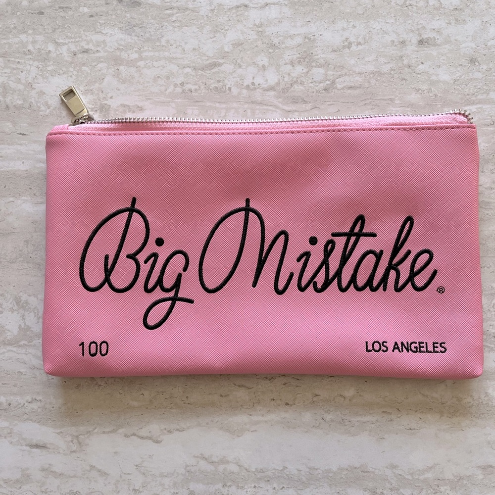 studio diy | can’t clutch this big mistake eraser pink bag